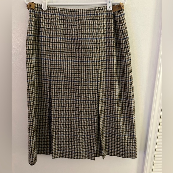Vintage 1970’s Daks London Womens 100% Wool skirt with lining - Picture 1 of 10